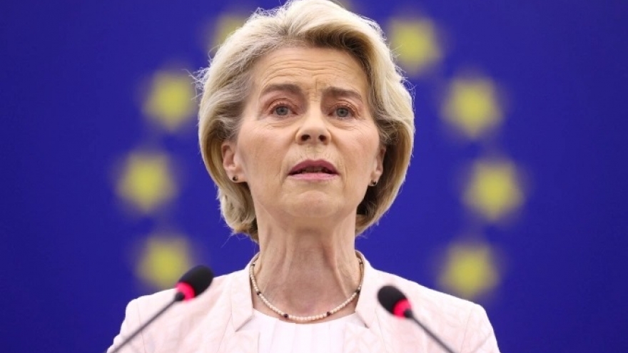 Thuế quan Mỹ-EU: Cuộc đàm phán quyết định giữa Chủ tịch EC và Tổng thống Trump