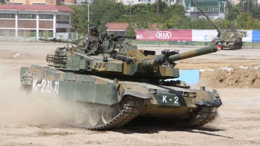 Hàn Quốc và Ba Lan ký kết hợp đồng mua bán xe tăng lần thứ 2