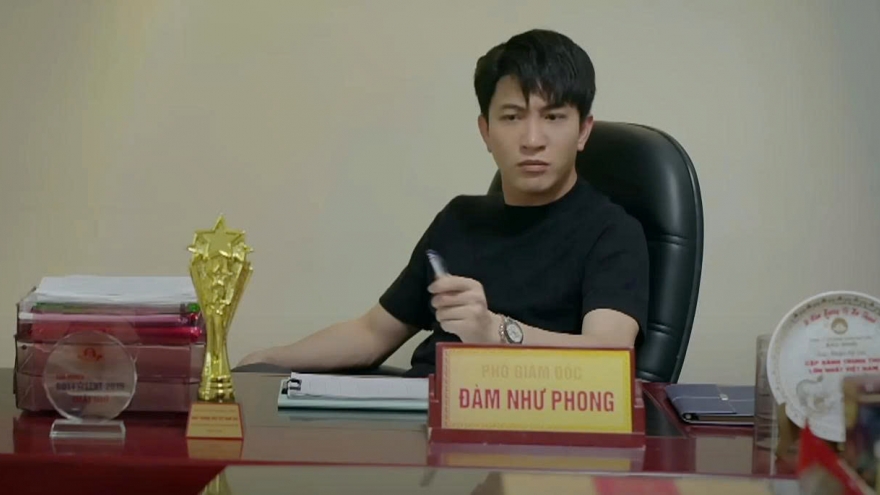 "Dịu dàng màu nắng" tập 21: Phong vạch mặt Thành, Xuân bị xúc phạm