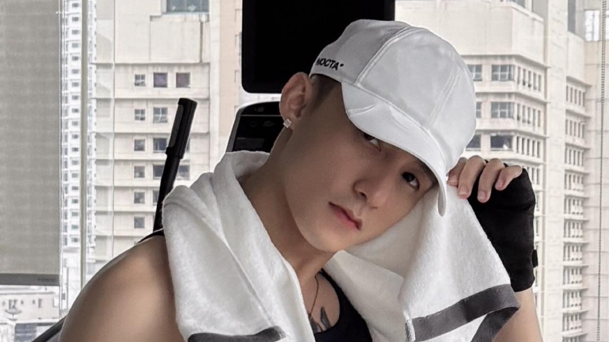 Sao Việt 2/8: Sơn Tùng M-TP gây sốt với ảnh tập gym