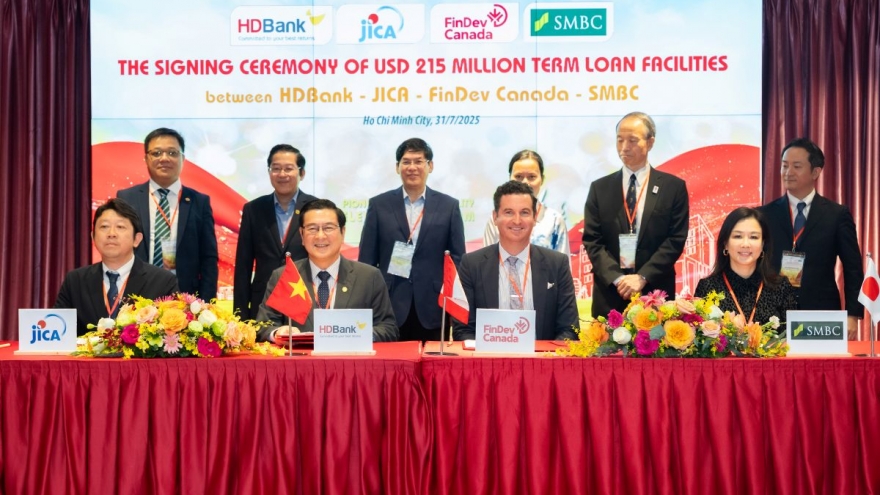 HDBank ký kết khoản vay hợp vốn trị giá 215 triệu USD với JICA, FinDev Canada và SMBC