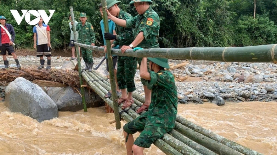 Tập trung khắc phục hậu quả thiên tai, bảo đảm học tập cho học sinh trước năm học mới