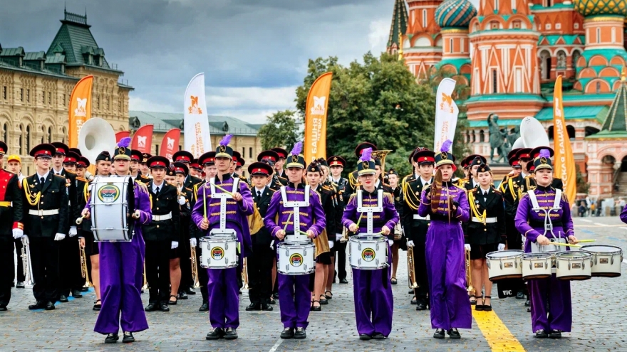 Khai mạc Liên hoan “Tháp Spasskaya dành cho Thiếu nhi” trên Quảng trường Đỏ