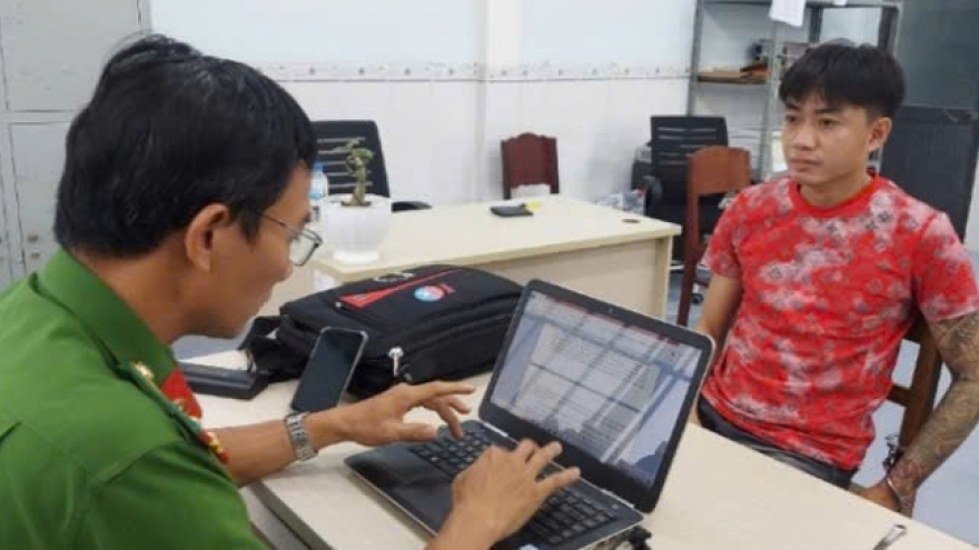 Bắt đối tượng hai lần trộm cắp mô tô bán tiêu xài