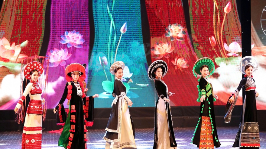 Lan tỏa giá trị áo dài, kết nối văn hóa Việt Nam trong và ngoài nước