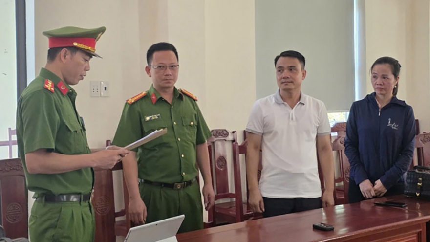 Bắt nguyên hiệu trưởng nâng khống điểm thi ở Thanh Hoá