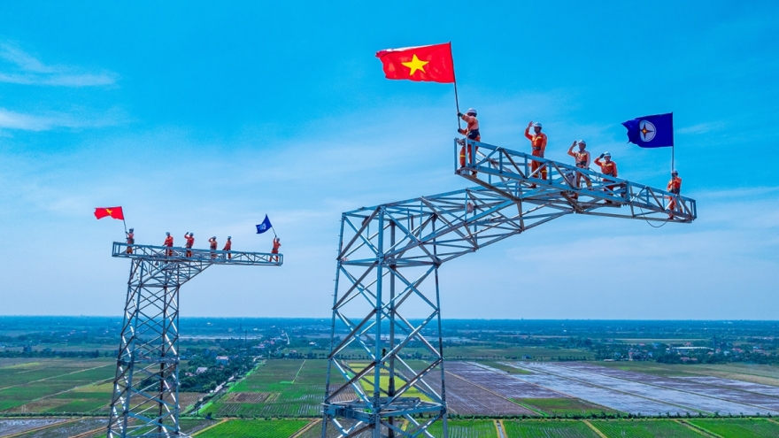 Dấu ấn công trình hạ tầng điện - Khẳng định bản lĩnh Việt