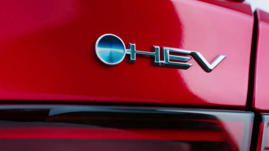 Toyota Vios sắp được bổ sung bản Hybrid, chờ ngày về Việt Nam