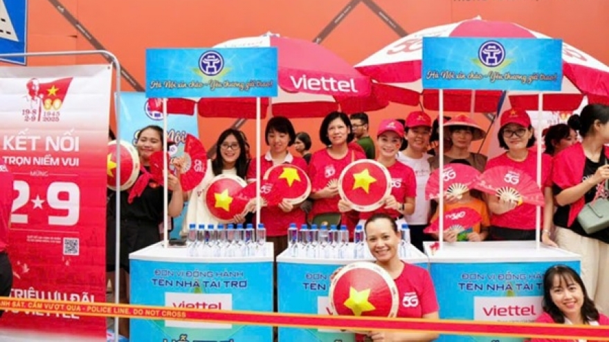 Diễu binh Quốc khánh: 67 điểm phát miễn phí nhu yếu phẩm phục vụ người dân