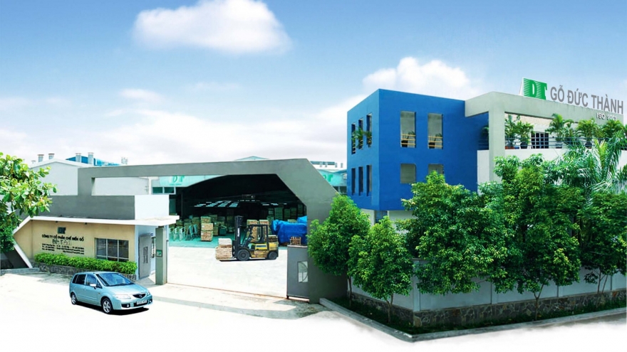 Vi phạm về giao dịch và công bố thông tin, Công ty Chế biến Gỗ Đức Thành bị xử phạt