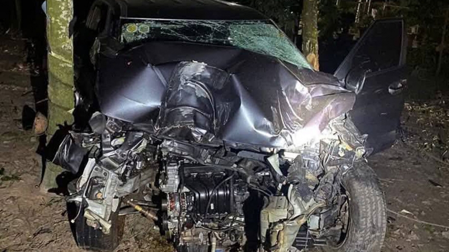 Tai nạn giao thông nghiêm trọng khiến 3 mẹ con đi xe máy ở TP.HCM tử vong