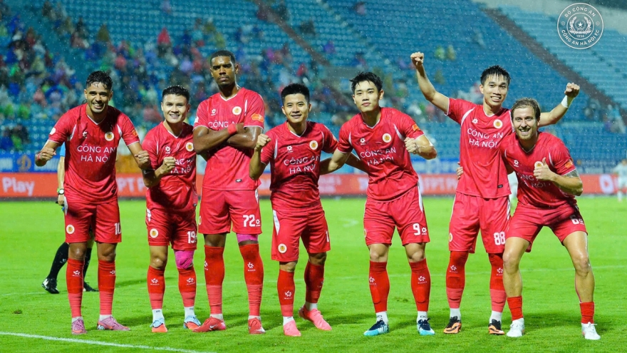 Bảng xếp hạng V-League mới nhất: CAHN cạnh tranh ngôi đầu