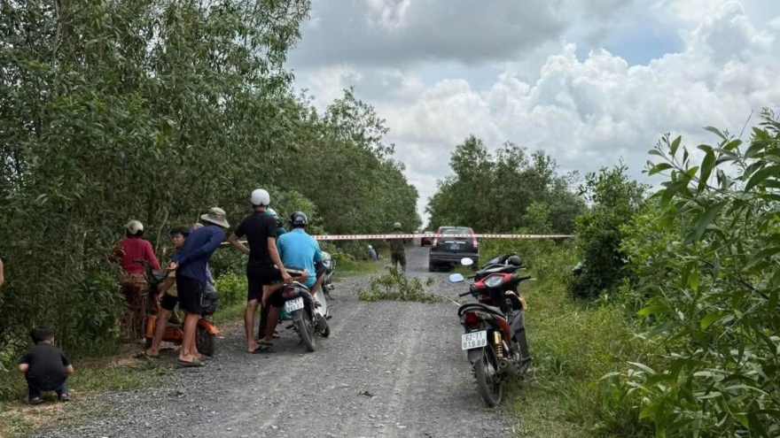 Nghi án sát hại người phụ nữ, chở thi thể đi hơn 70km phi tang dưới kênh