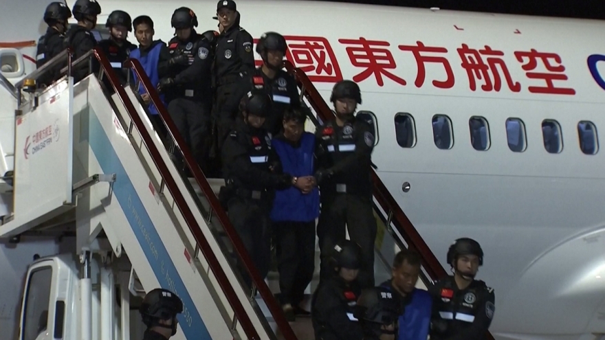 Trung Quốc hồi hương 68.000 nghi phạm lừa đảo ở nước ngoài