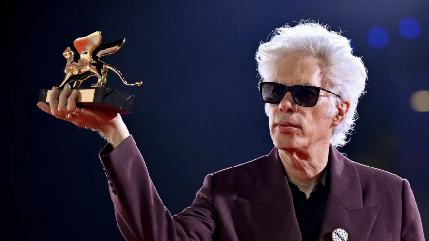 Jim Jarmusch, đạo diễn đánh bại Park Chan Wook để giành Sư tử vàng Venice là ai?