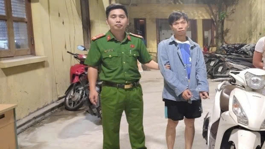 Truy bắt đối tượng trộm xe máy của du khách nước ngoài tại trung tâm Hà Nội