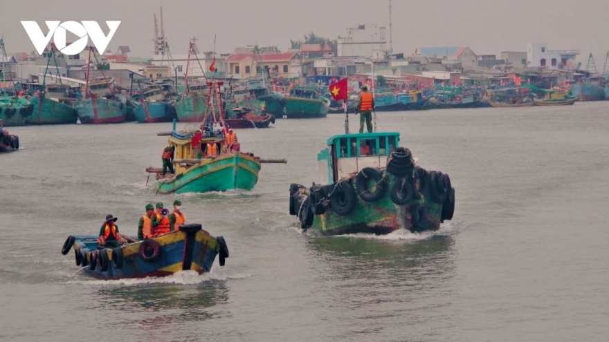 Công điện khẩn chủ động ứng phó với áp thấp nhiệt đới gần Biển Đông