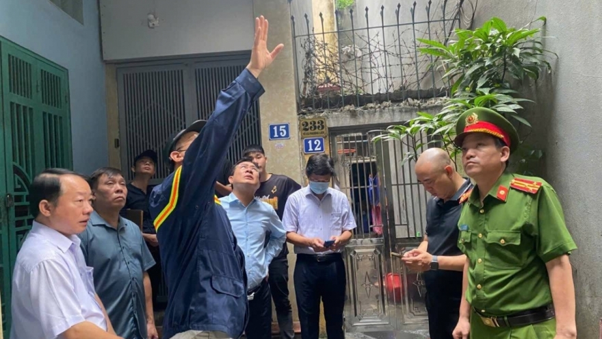 Hà Nội chỉ đạo khẩn trương hỗ trợ gia đình các nạn nhân vụ cháy ở phường Văn Miếu