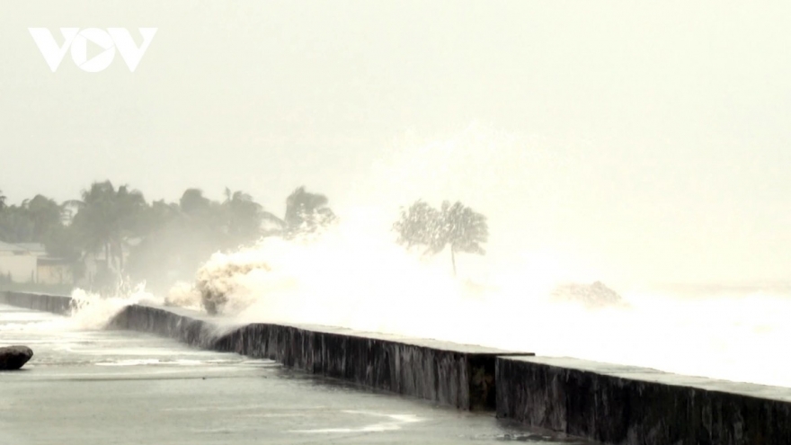Từ nay đến hết năm 2025, Biển Đông còn 3 cơn bão, rét đậm xuất hiện từ tháng 12