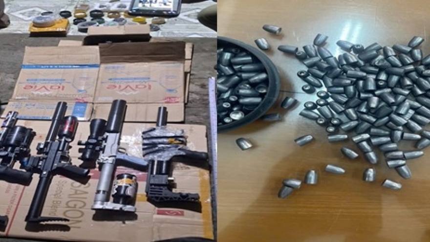 Mua linh kiện vũ khí quân dụng trên mạng để bán và phòng thân