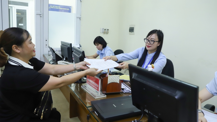 Quảng Ninh thêm hỗ trợ cho cán bộ, công chức cấp xã phải thay đổi nơi làm việc