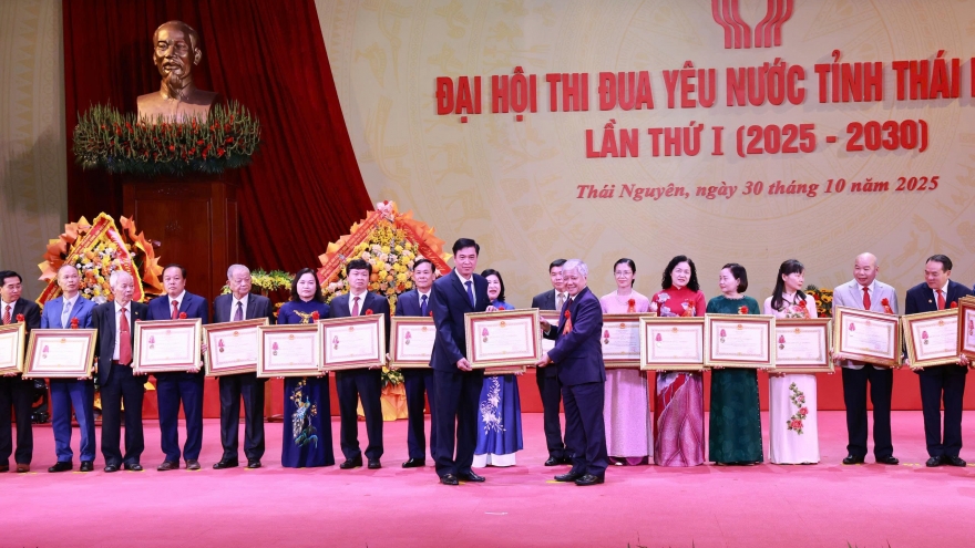 Đẩy mạnh các phong trào thi đua trọng điểm