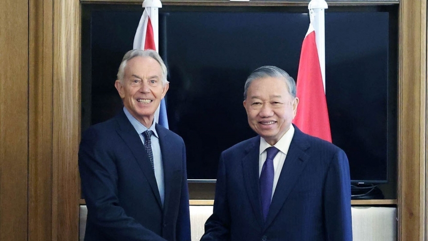 Tổng Bí thư Tô Lâm gặp ông Tony Blair