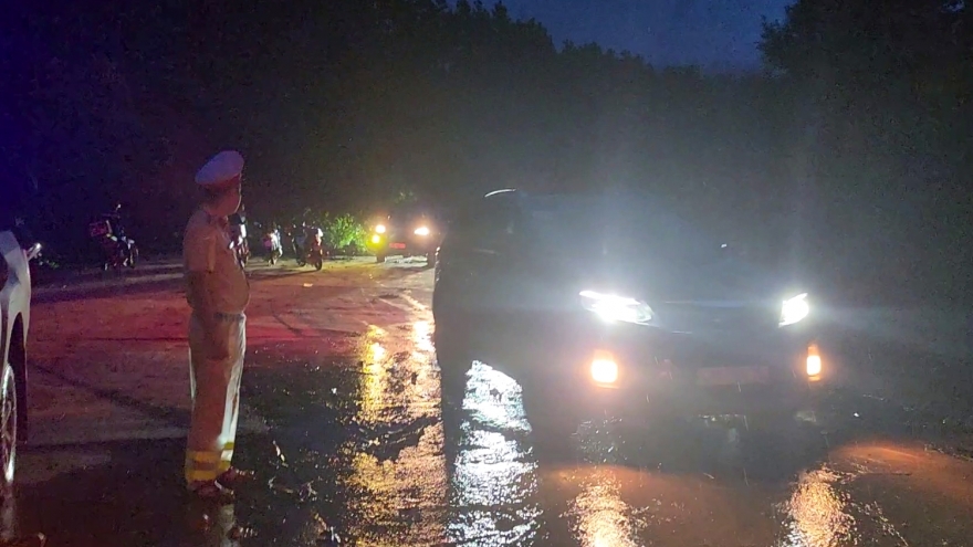 Thông xe một chiều đoạn qua đèo Lò Xo, đường Hồ Chí Minh