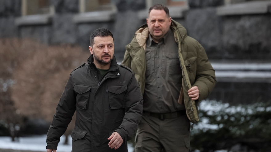 Nóng thế giới ngày 30/11: "Địa chấn" ở Ukraine khi nhân vật quyền lực số 2 từ chức