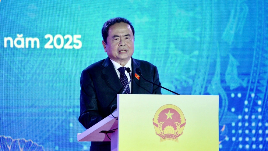 Chủ tịch Quốc hội: Số hóa, ứng dụng AI trong phổ biến giáo dục pháp luật