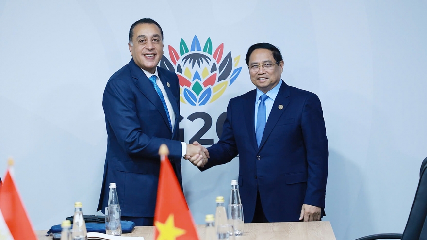 Thủ tướng Phạm Minh Chính gặp Thủ tướng Ai Cập Mostafa Madbouly