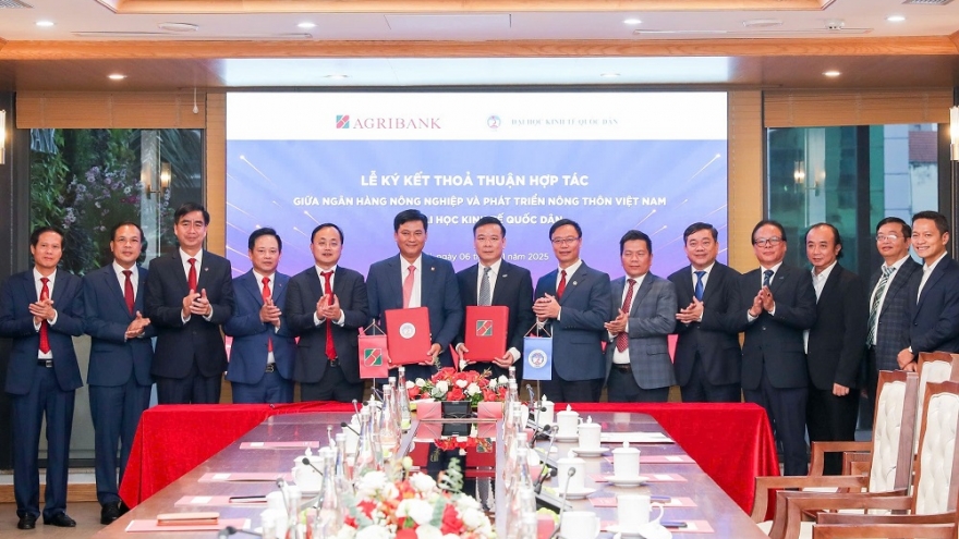 Agribank và Đại học Kinh tế Quốc dân ký hợp tác, phát triển nguồn nhân lực
