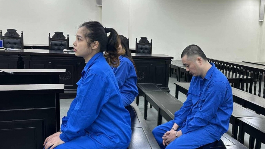 Mâu thuẫn qua điện thoại, bị cáo đâm tử vong một người ở Hà Nội