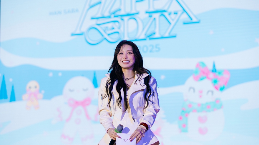 Hai năm vắng bóng và cú trở lại đầy năng lượng của "Em xinh" Han Sara