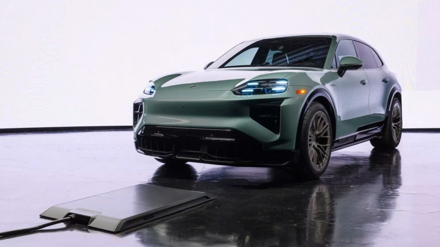 Porsche Cayenne Turbo Electric hơn 1.100 mã lực được giới thiệu