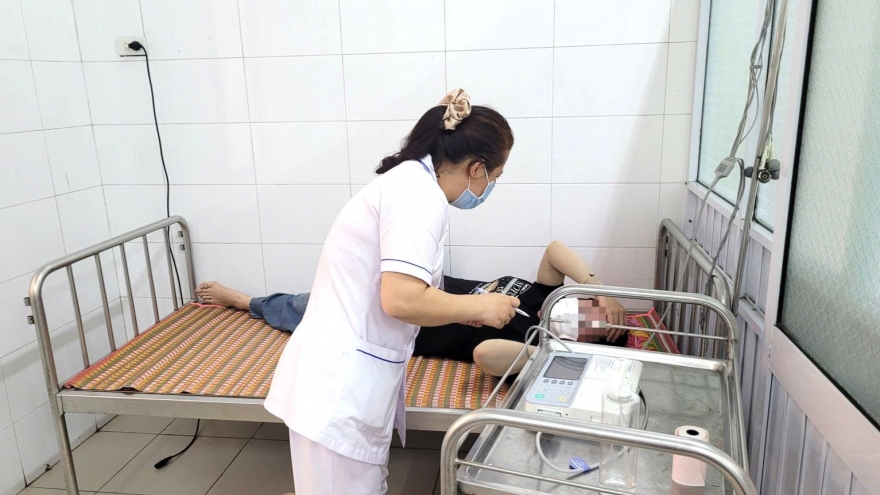 14 công nhân nhập viện nghi ngộ độc thực phẩm sau bữa ăn trưa ở Huế