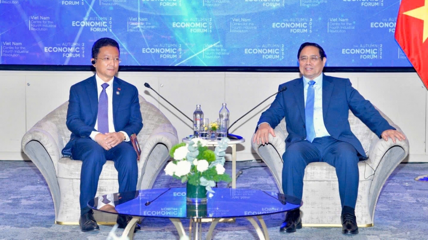 Thủ tướng Phạm Minh Chính tiếp lãnh đạo các nước dự Diễn đàn kinh tế mùa Thu 2025