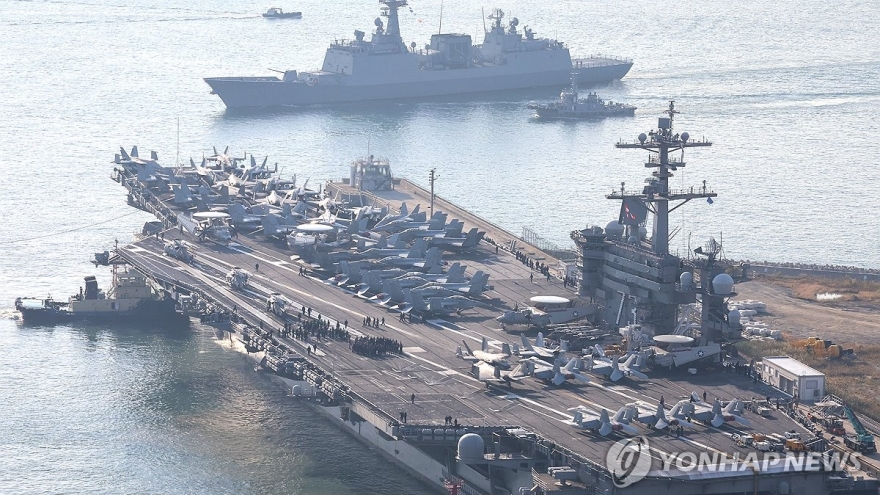 Tàu sân bay nguyên tử của Mỹ đến Hàn Quốc