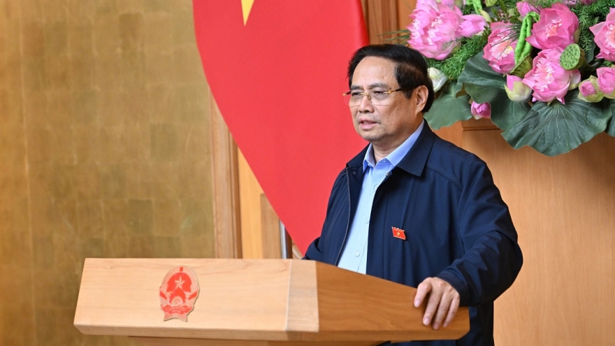 Thủ tướng: Chính phủ, doanh nghiệp, nhân dân cùng nhau phát triển bền vững