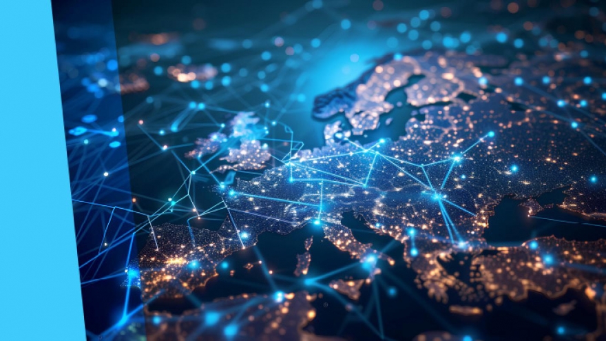 Châu Âu phải đầu tư vào việc phát triển mạng lưới khí đốt và dầu mỏ