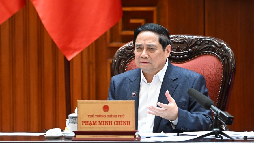 Thủ tướng: Chuẩn bị khởi công, khánh thành các công trình chào mừng Đại hội XIV