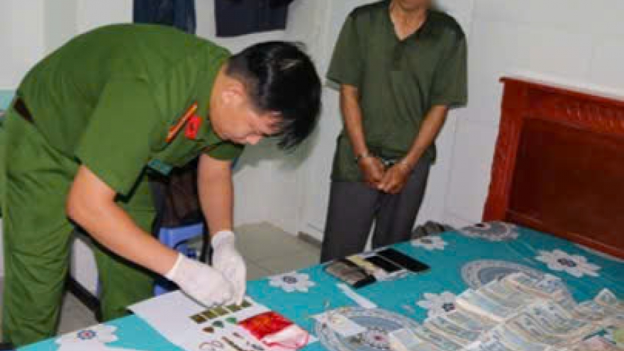 Tóm gọn đối tượng trộm tài sản gần 1 tỷ đồng