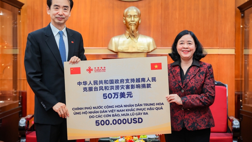 Trung Quốc viện trợ 500.000 USD giúp Việt Nam khắc phục hậu quả lũ lụt