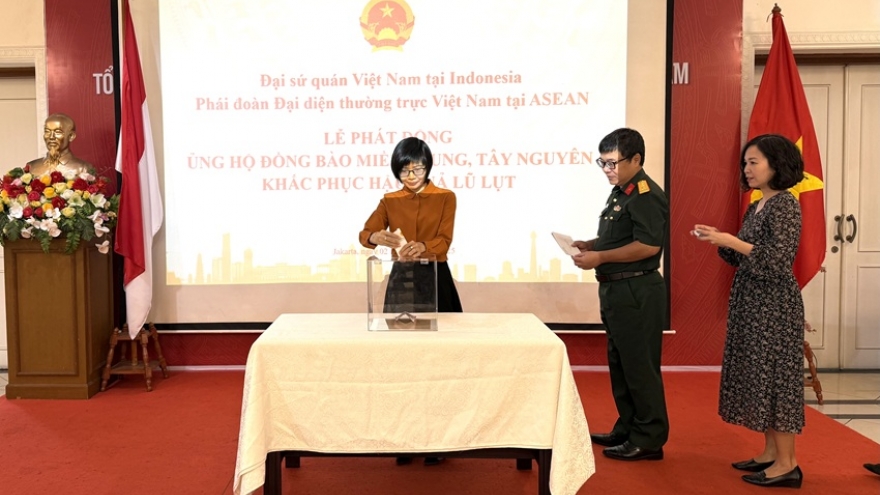 Cộng đồng người Việt Nam tại Indonesia chung tay hướng về đồng bào vùng bão lũ
