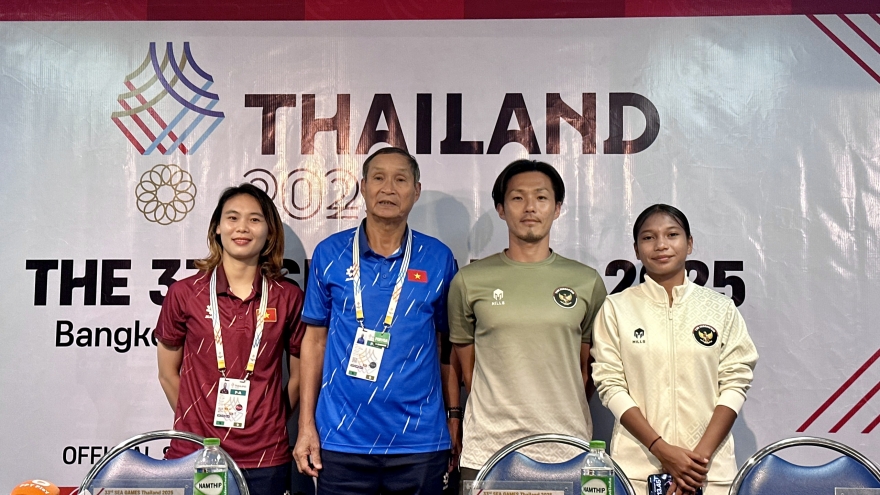 ĐT nữ Việt Nam đấu Indonesia ở bán kết SEA Games 33, HLV Mai Đức Chung nói gì?