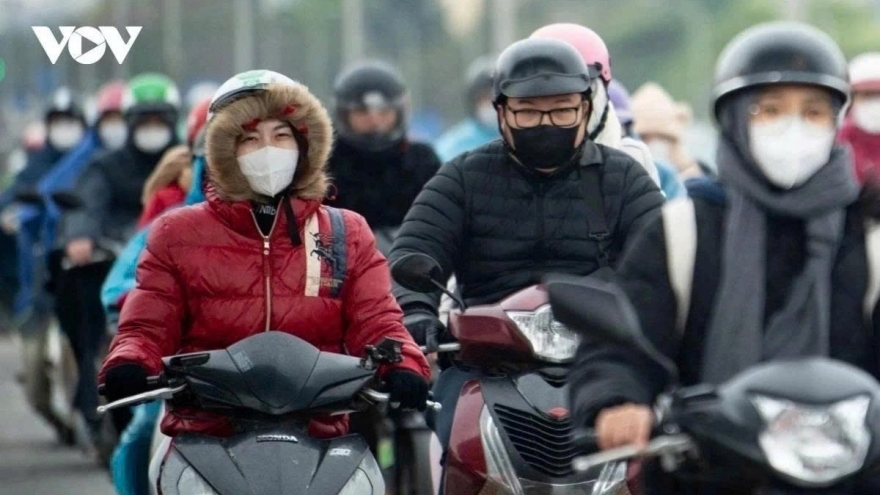 Thời tiết ngày 15/12: Miền Bắc rét khô, ngày nắng; Trung Bộ mưa dông cục bộ