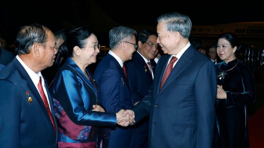 Tổng Bí thư Tô Lâm và Phu nhân kết thúc tốt đẹp chuyến thăm cấp Nhà nước tới Lào