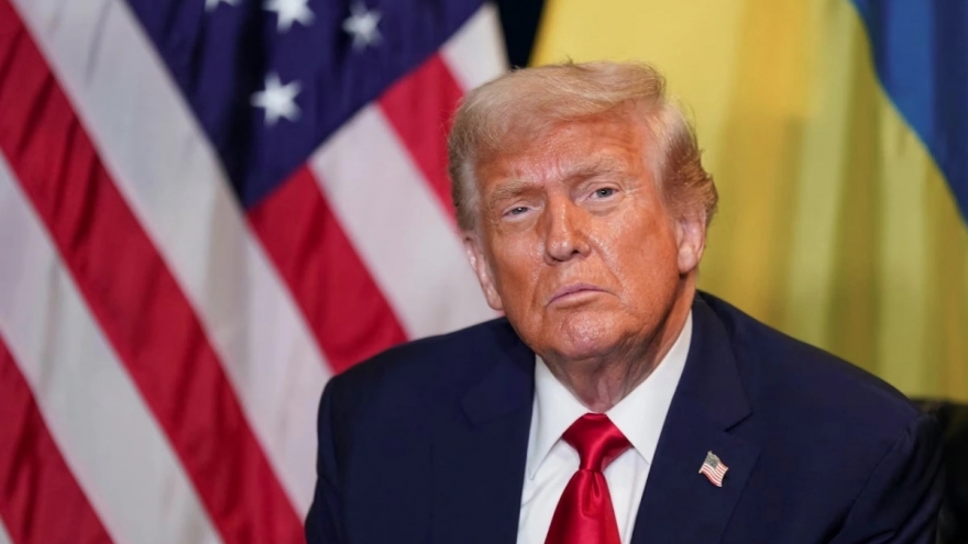 Tổng thống Donald Trump tỏ ra không mặn mà với đề xuất của ông Zelensky