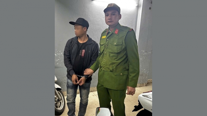 Bắt đối tượng trộm xe máy trong đêm khi đang tìm chỗ tiêu thụ