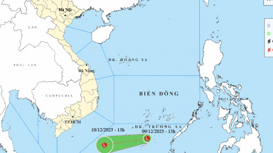 Vùng áp thấp xuất hiện ở Nam Biển Đông, gây gió mạnh và biển động